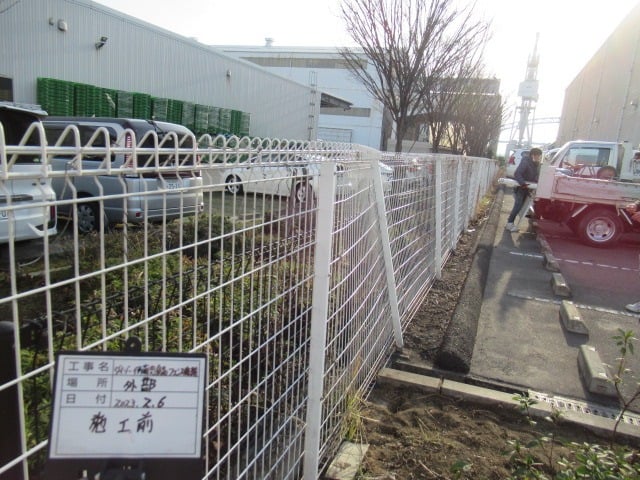 フェンス不具合部 補修工事 施工前